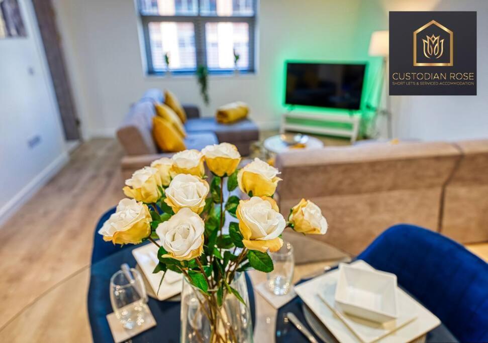 Two Bedroom - Central Peterborough - New Year Discount Exterior foto